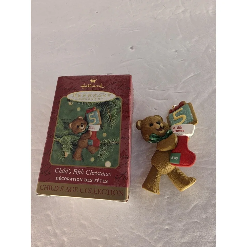 Hallmark Keepsake Child's Fifth Christmas Ornament 2000 Teddy Bear w/ Box